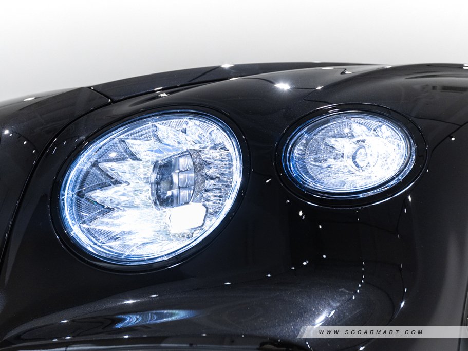 https://i.i-sgcm.com/new_cars/cars/12704/12704_g73