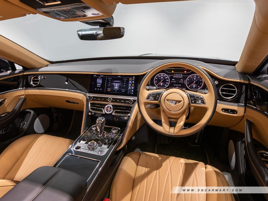 https://i.i-sgcm.com/new_cars/cars/12704/12704_g76