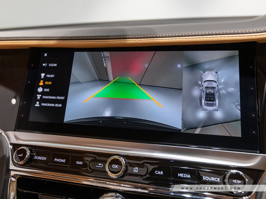 https://i.i-sgcm.com/new_cars/cars/12704/12704_g81