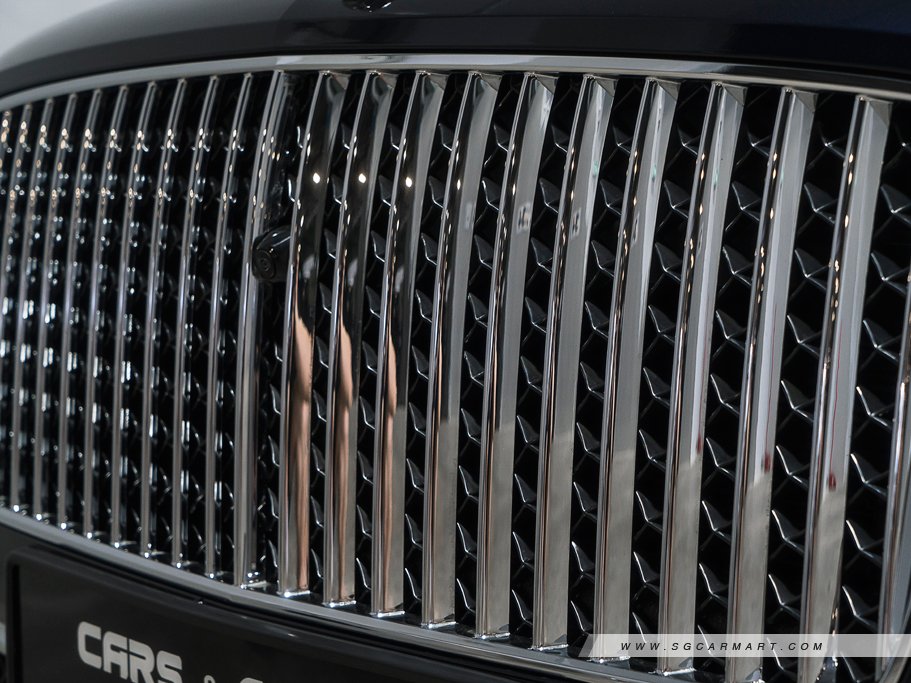 https://i.i-sgcm.com/new_cars/cars/12704/12704_g8