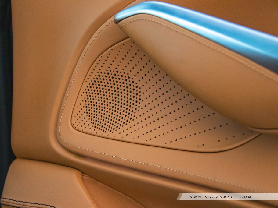 https://i.i-sgcm.com/new_cars/cars/12708/12708_g55