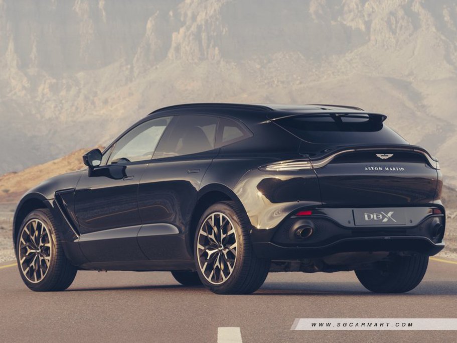 https://i.i-sgcm.com/new_cars/cars/12708/12708_g7
