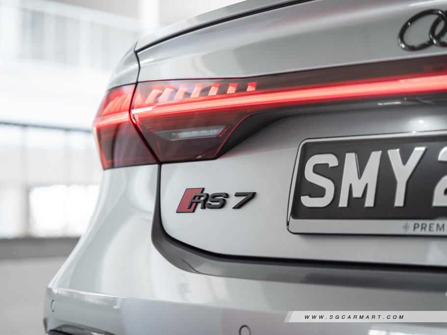 https://i.i-sgcm.com/new_cars/cars/12709/12709_g31