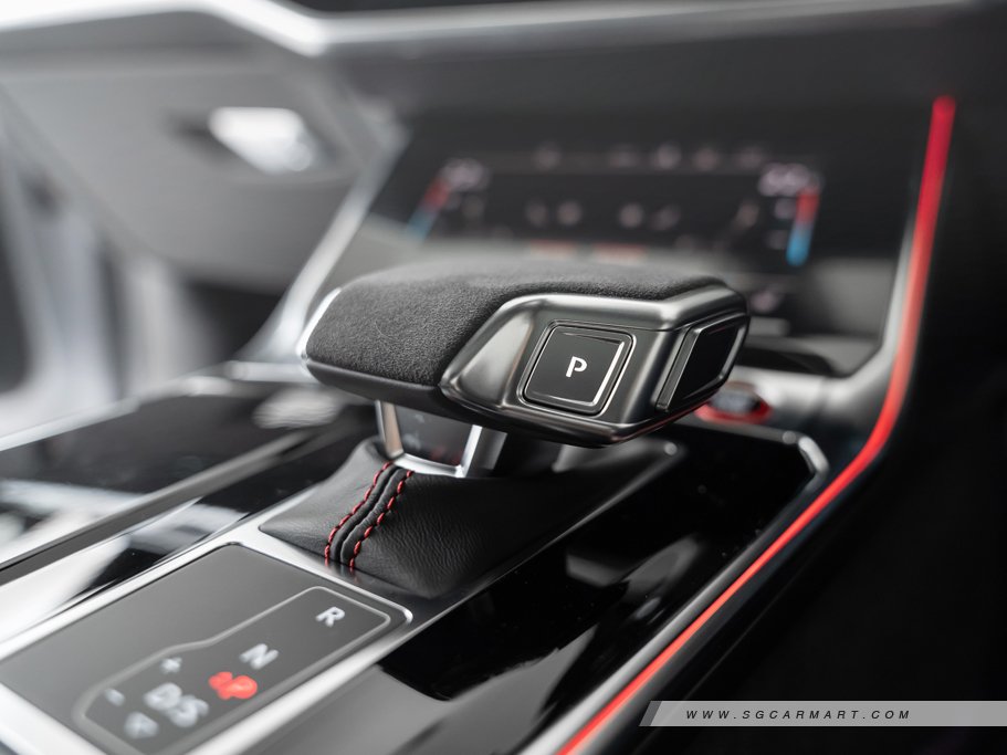https://i.i-sgcm.com/new_cars/cars/12709/12709_g68