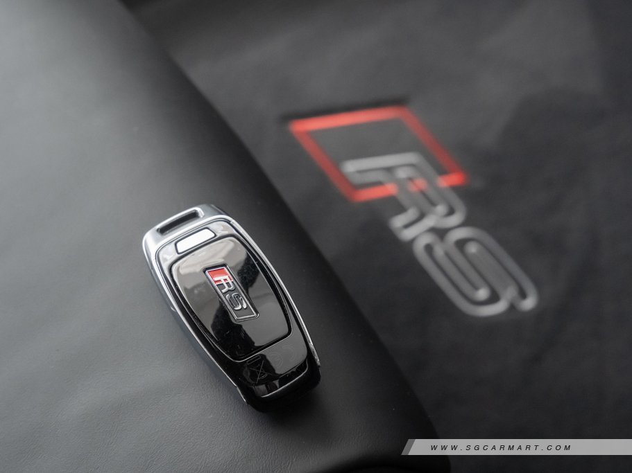 https://i.i-sgcm.com/new_cars/cars/12709/12709_g75