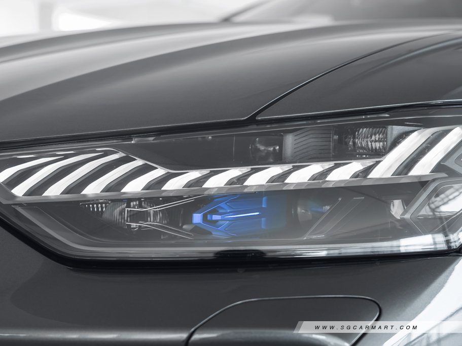 https://i.i-sgcm.com/new_cars/cars/12710/12710_g43