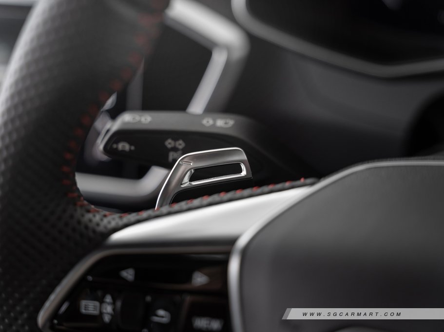 https://i.i-sgcm.com/new_cars/cars/12710/12710_g52