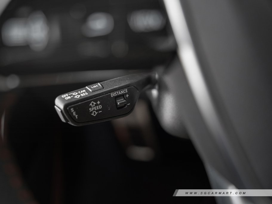 https://i.i-sgcm.com/new_cars/cars/12710/12710_g54