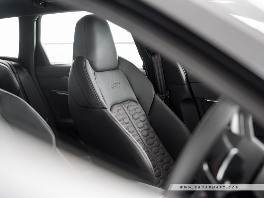 https://i.i-sgcm.com/new_cars/cars/12710/12710_g83