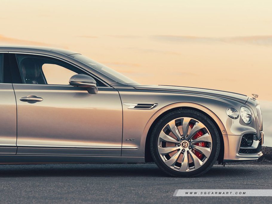 https://i.i-sgcm.com/new_cars/cars/12711/12711_g18