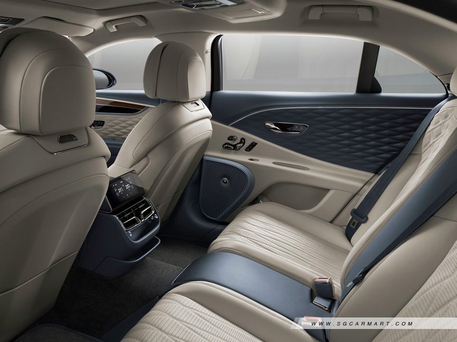 https://i.i-sgcm.com/new_cars/cars/12711/12711_g25