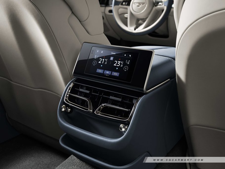 https://i.i-sgcm.com/new_cars/cars/12711/12711_g27