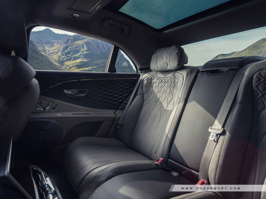 https://i.i-sgcm.com/new_cars/cars/12711/12711_g42