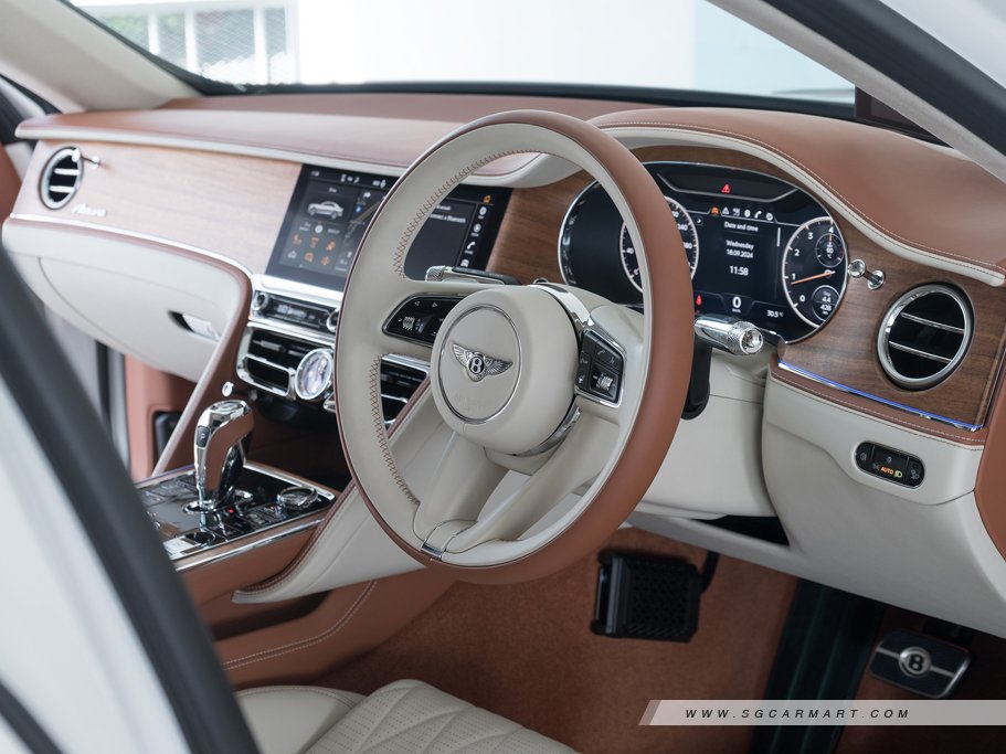https://i.i-sgcm.com/new_cars/cars/12711/12711_g53