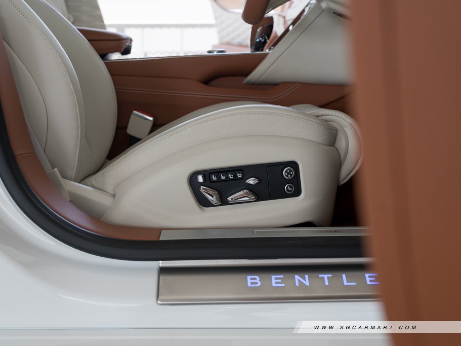 https://i.i-sgcm.com/new_cars/cars/12711/12711_g59