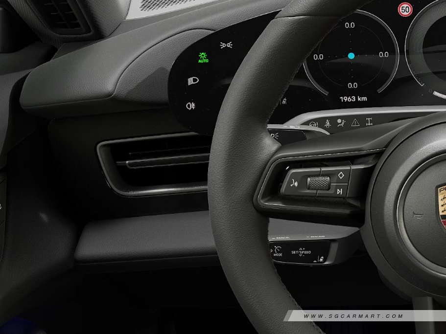 https://i.i-sgcm.com/new_cars/cars/12714/12714_g153