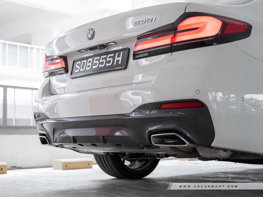 https://i.i-sgcm.com/new_cars/cars/12715/12715_g43
