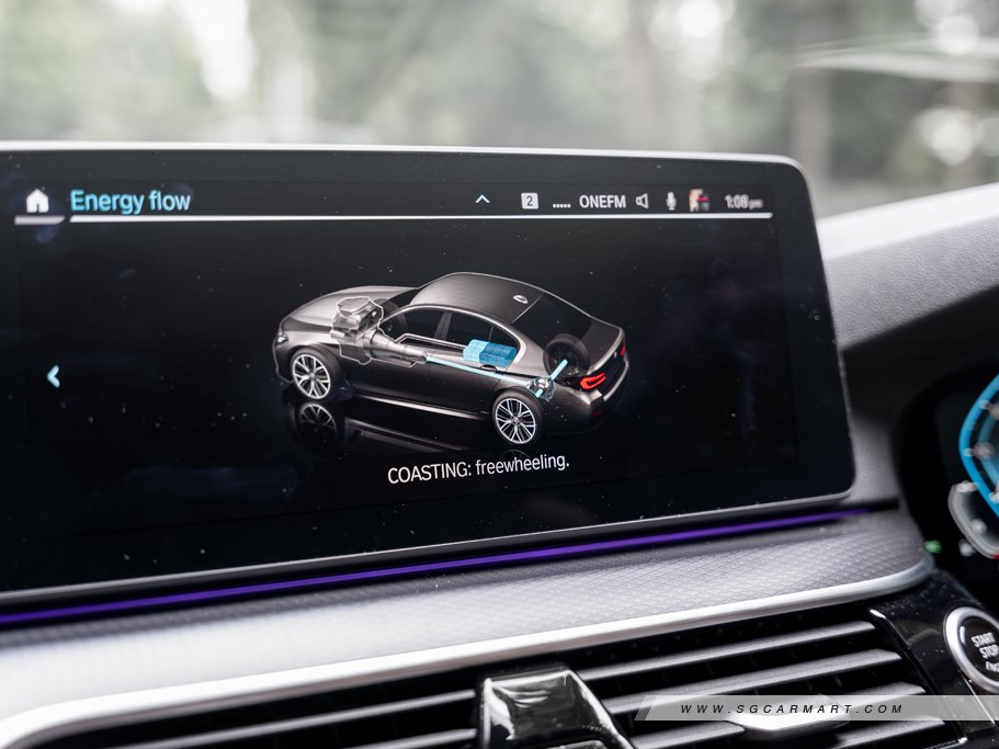 https://i.i-sgcm.com/new_cars/cars/12715/12715_g64