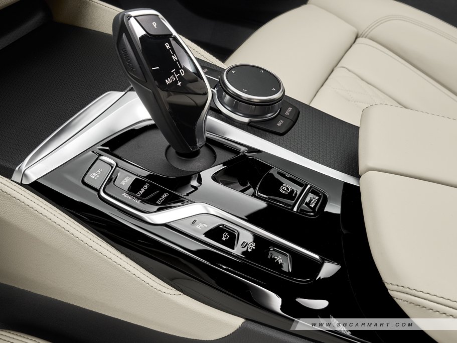 https://i.i-sgcm.com/new_cars/cars/12719/12719_g27