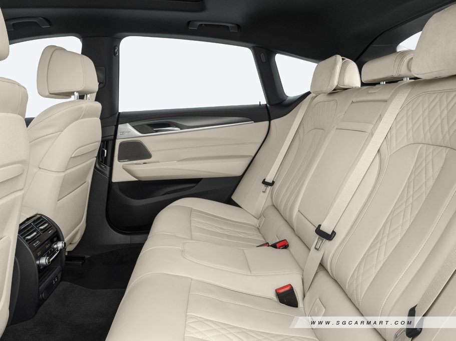 https://i.i-sgcm.com/new_cars/cars/12719/12719_g30