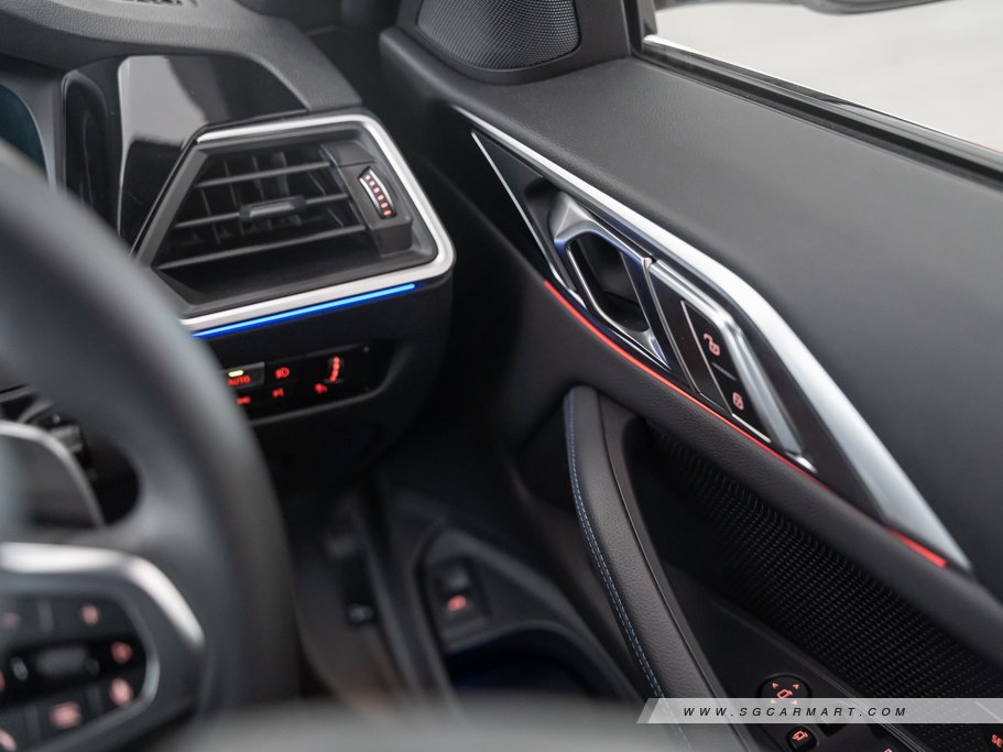 https://i.i-sgcm.com/new_cars/cars/12720/12720_g43