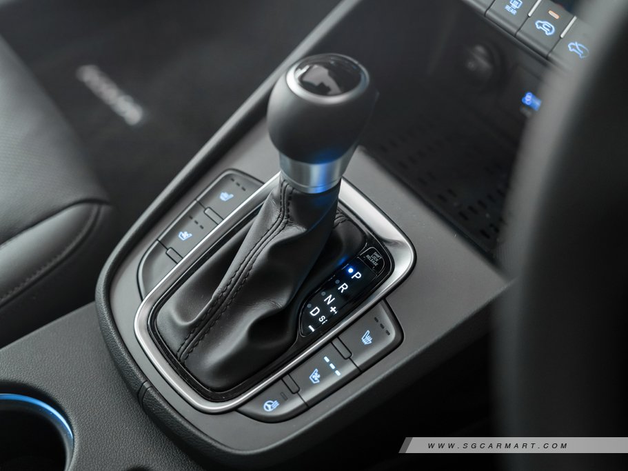 https://i.i-sgcm.com/new_cars/cars/12728/12728_g101
