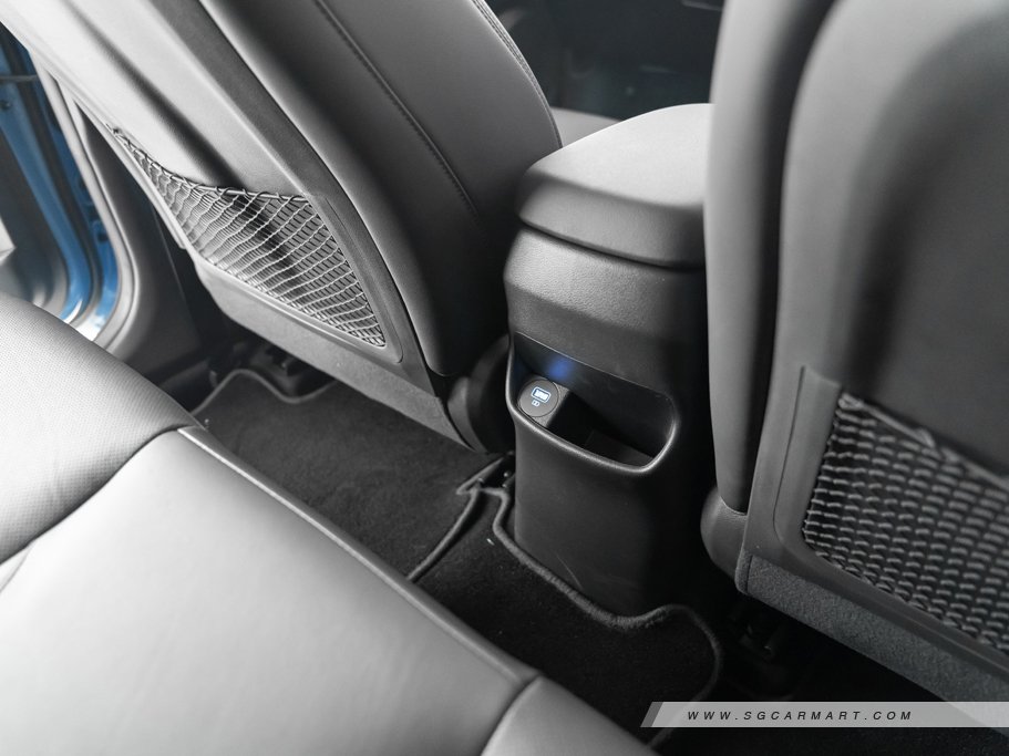 https://i.i-sgcm.com/new_cars/cars/12728/12728_g109
