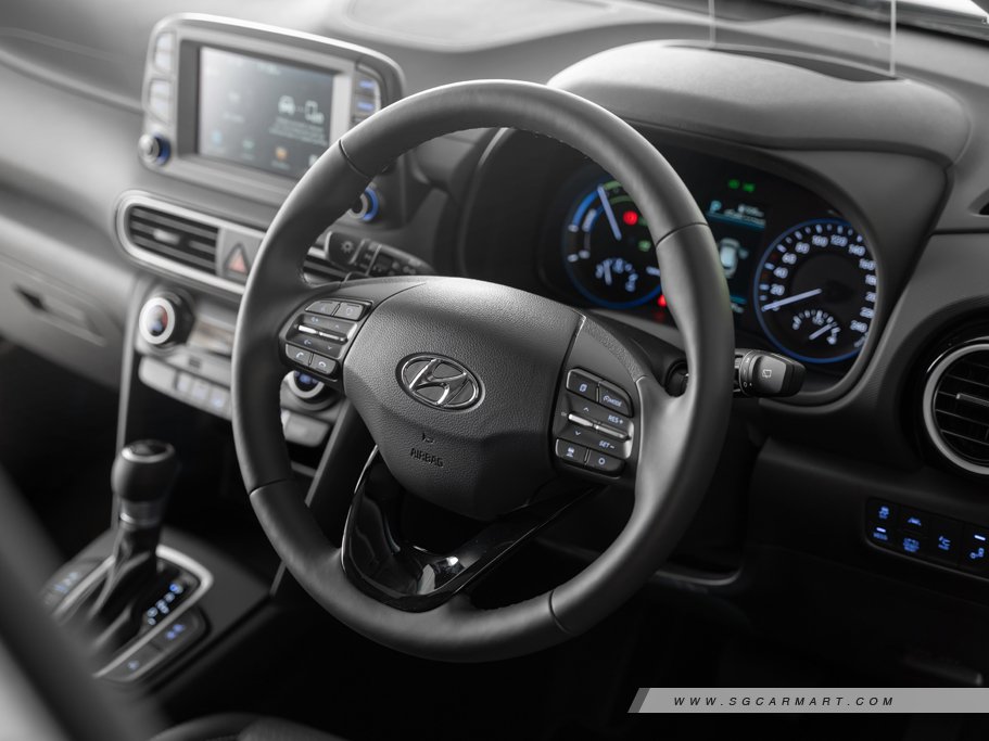 https://i.i-sgcm.com/new_cars/cars/12728/12728_g29