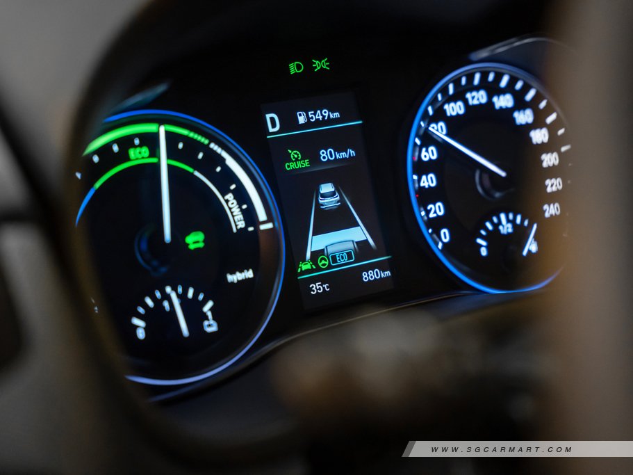 https://i.i-sgcm.com/new_cars/cars/12728/12728_g30