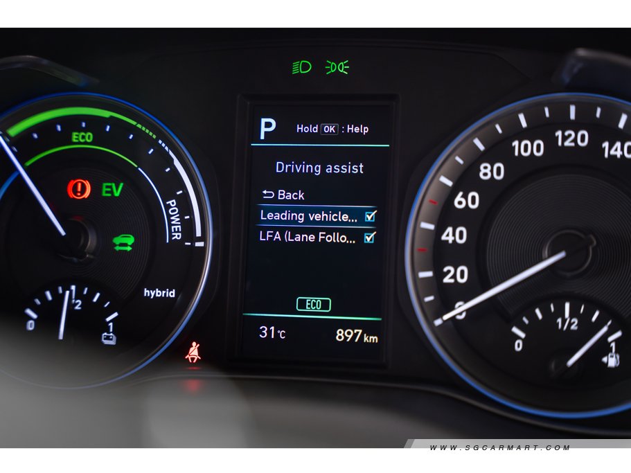 https://i.i-sgcm.com/new_cars/cars/12728/12728_g34