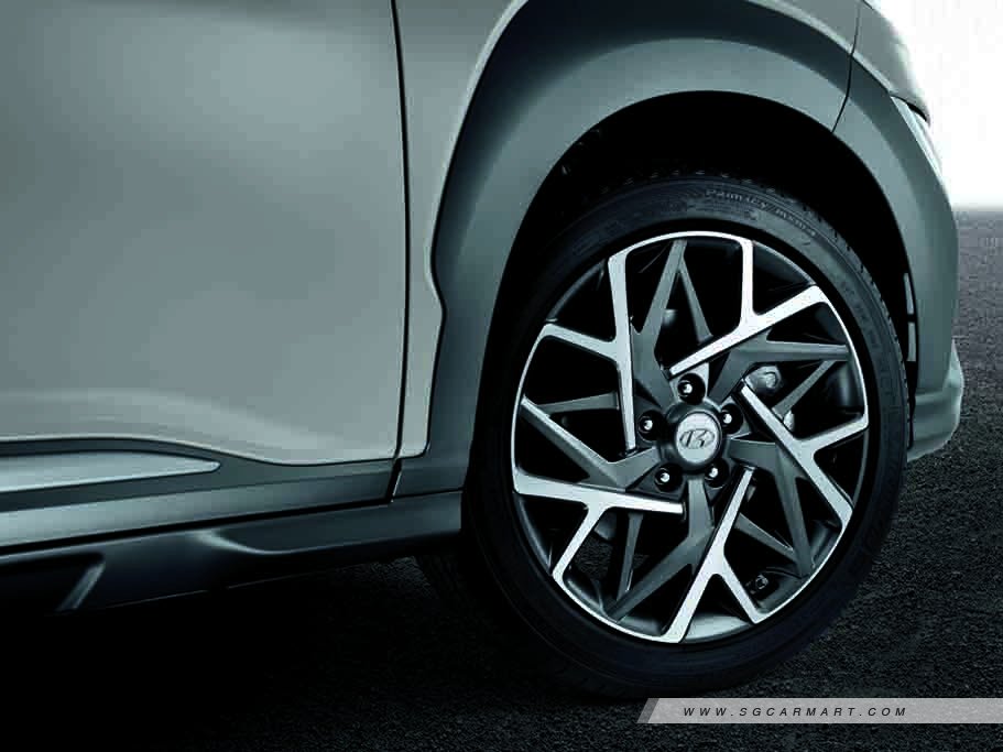 https://i.i-sgcm.com/new_cars/cars/12728/12728_g68
