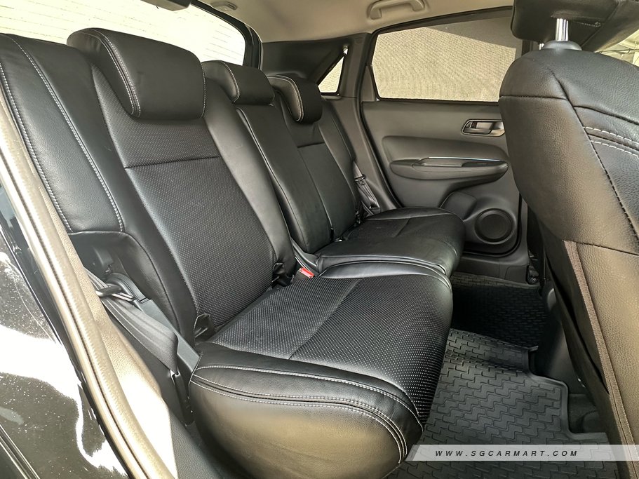https://i.i-sgcm.com/new_cars/cars/12731/12731_g19