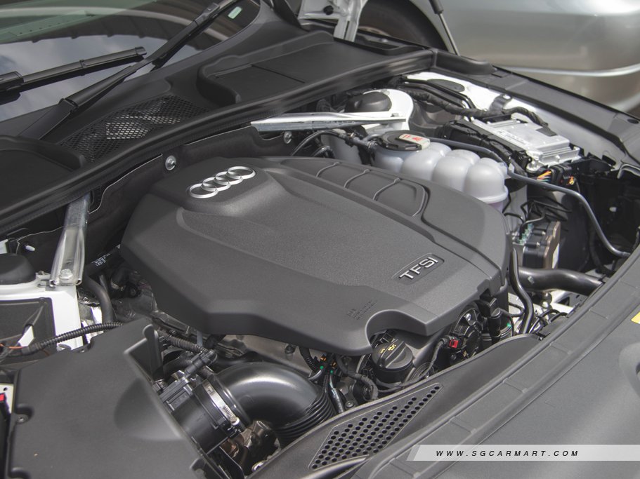 https://i.i-sgcm.com/new_cars/cars/12733/12733_g51