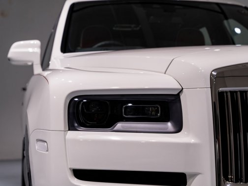 https://i.i-sgcm.com/new_cars/cars/12740/12740_g10