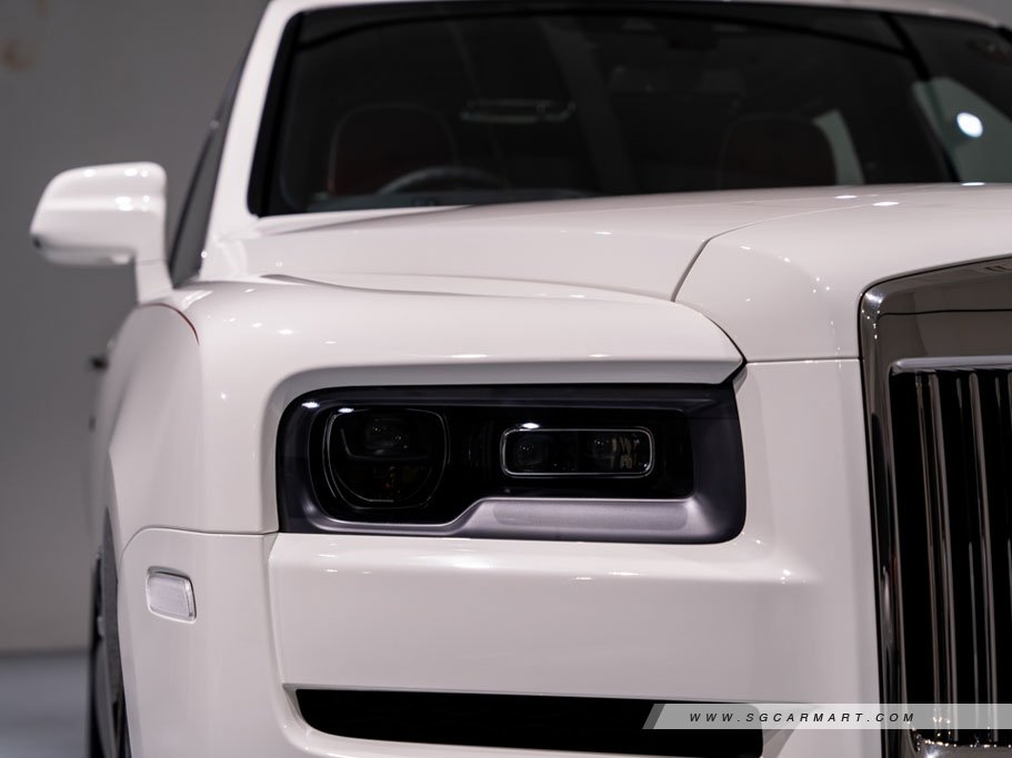 https://i.i-sgcm.com/new_cars/cars/12740/12740_g10