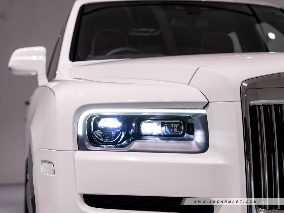 https://i.i-sgcm.com/new_cars/cars/12740/12740_g11