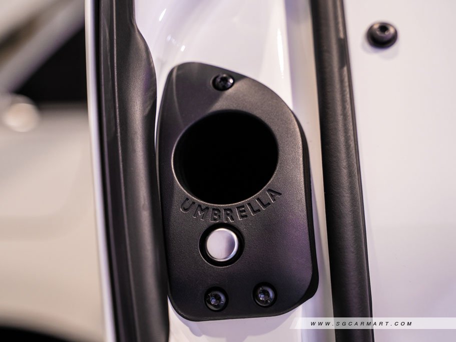 https://i.i-sgcm.com/new_cars/cars/12740/12740_g13