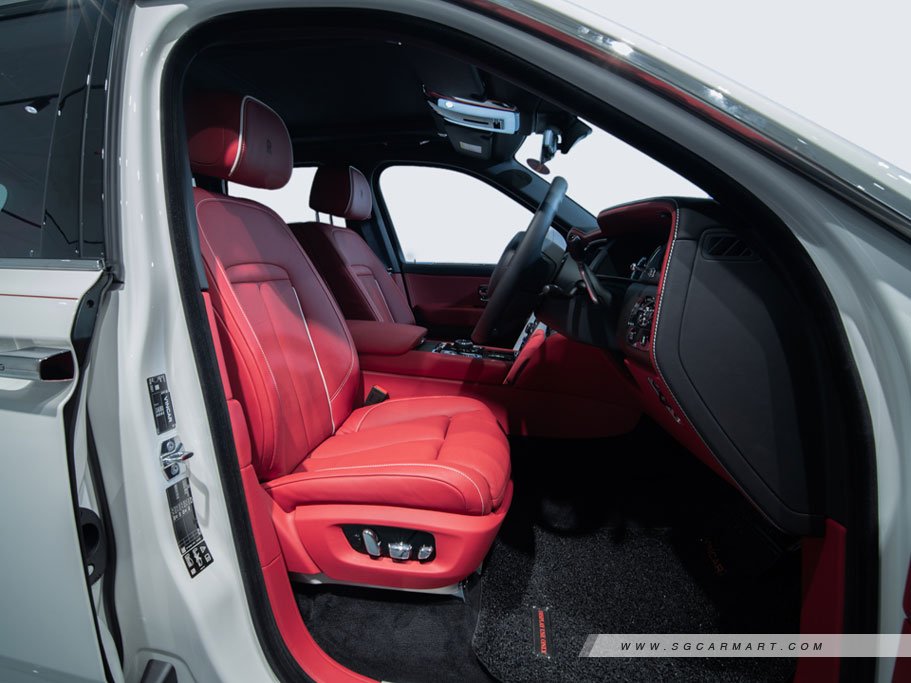 https://i.i-sgcm.com/new_cars/cars/12740/12740_g18