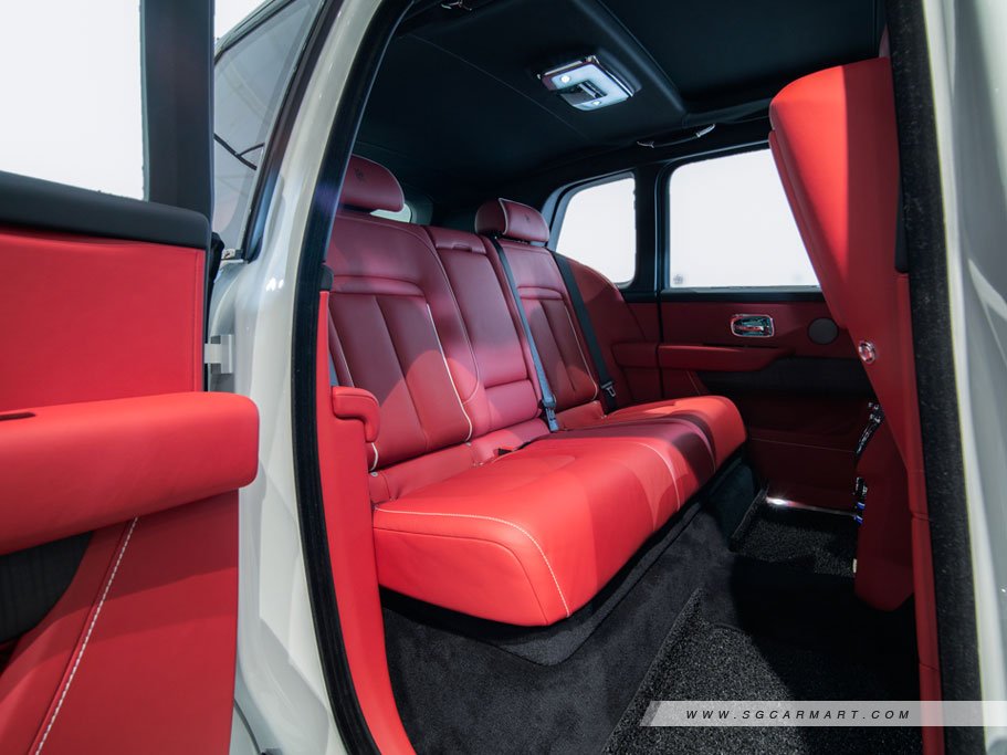 https://i.i-sgcm.com/new_cars/cars/12740/12740_g19