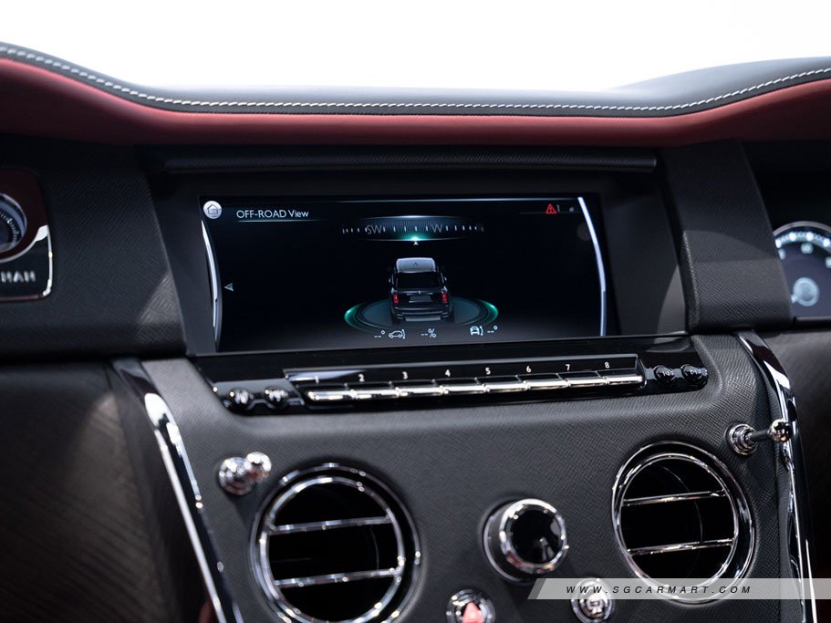 https://i.i-sgcm.com/new_cars/cars/12740/12740_g31