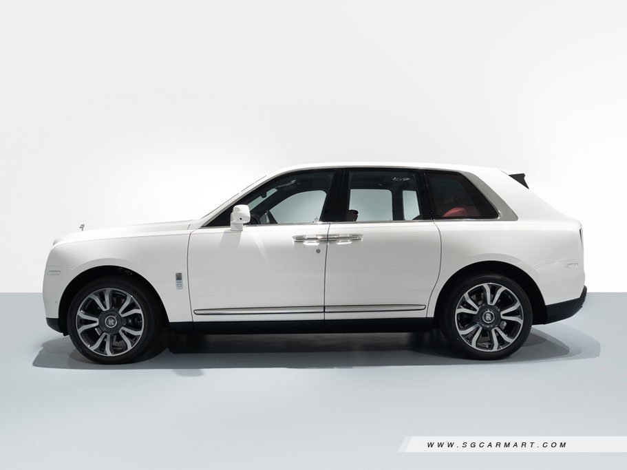 https://i.i-sgcm.com/new_cars/cars/12740/12740_g3
