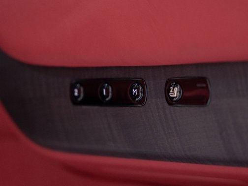 https://i.i-sgcm.com/new_cars/cars/12740/12740_g49