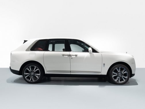 https://i.i-sgcm.com/new_cars/cars/12740/12740_g5