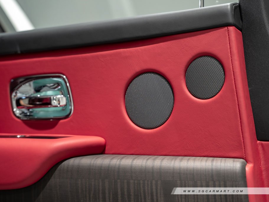 https://i.i-sgcm.com/new_cars/cars/12740/12740_g51