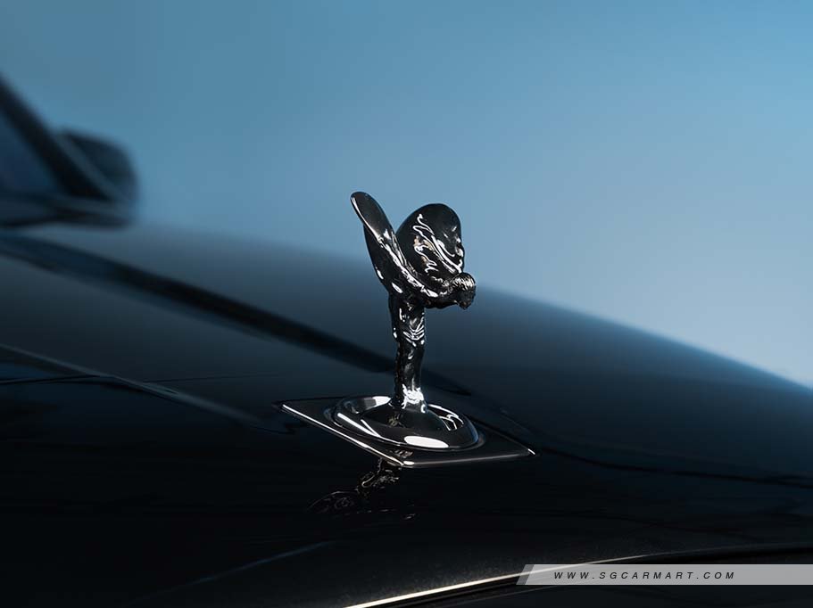 https://i.i-sgcm.com/new_cars/cars/12740/12740_g57