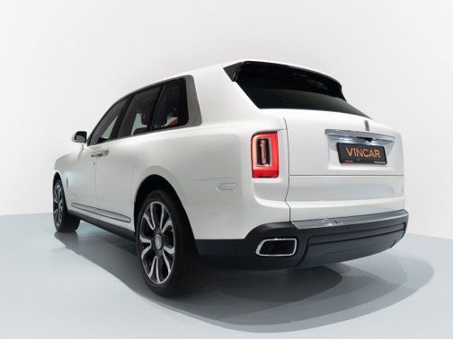 https://i.i-sgcm.com/new_cars/cars/12740/12740_g7