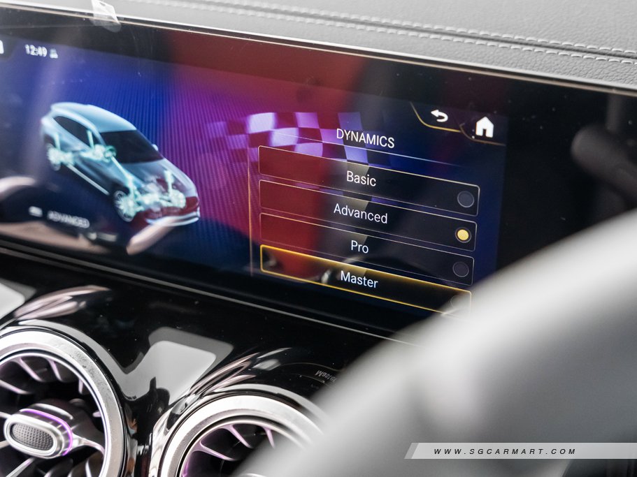 https://i.i-sgcm.com/new_cars/cars/12746/12746_g106