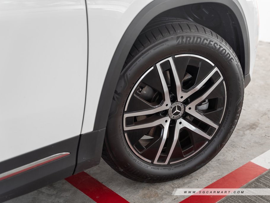 https://i.i-sgcm.com/new_cars/cars/12746/12746_g32