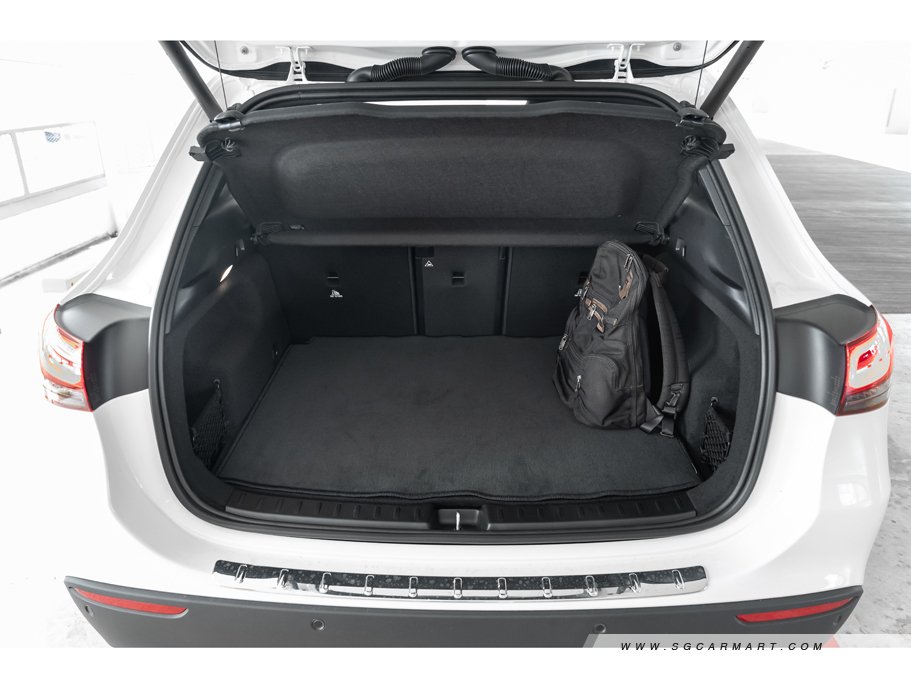https://i.i-sgcm.com/new_cars/cars/12746/12746_g69