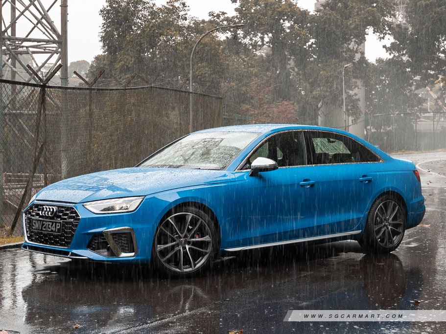 https://i.i-sgcm.com/new_cars/cars/12748/12748_g23